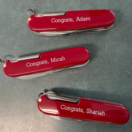 Engraved Graduation Gifts from Swiss Knife Shop to Personally Congratulate Your Graduate