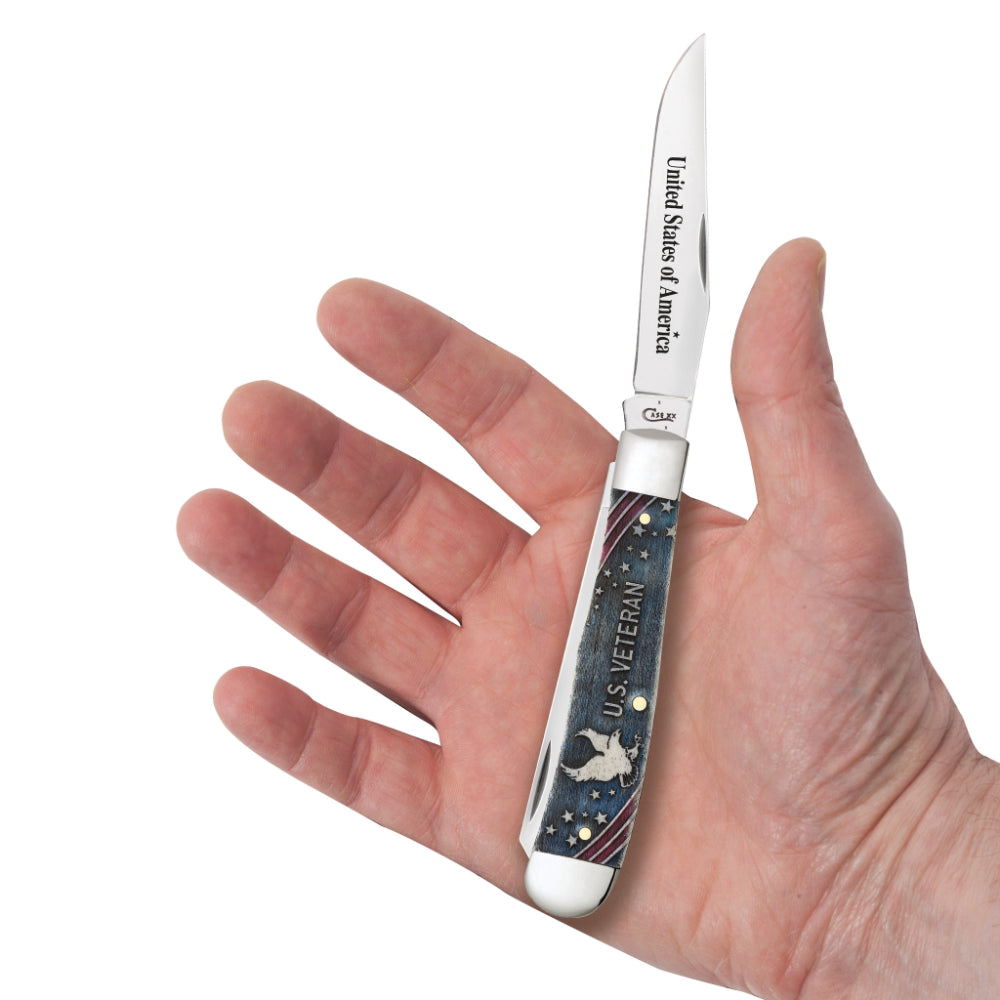 Case Trapper US Veteran Natural Bone Pocket Knife in Hand