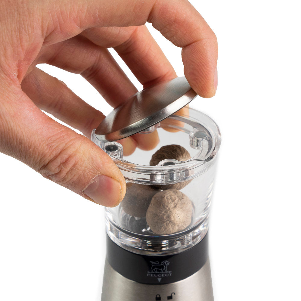 Peugeot Daman 6" Nutmeg Mill with Magnetic Lid for Easy Loading