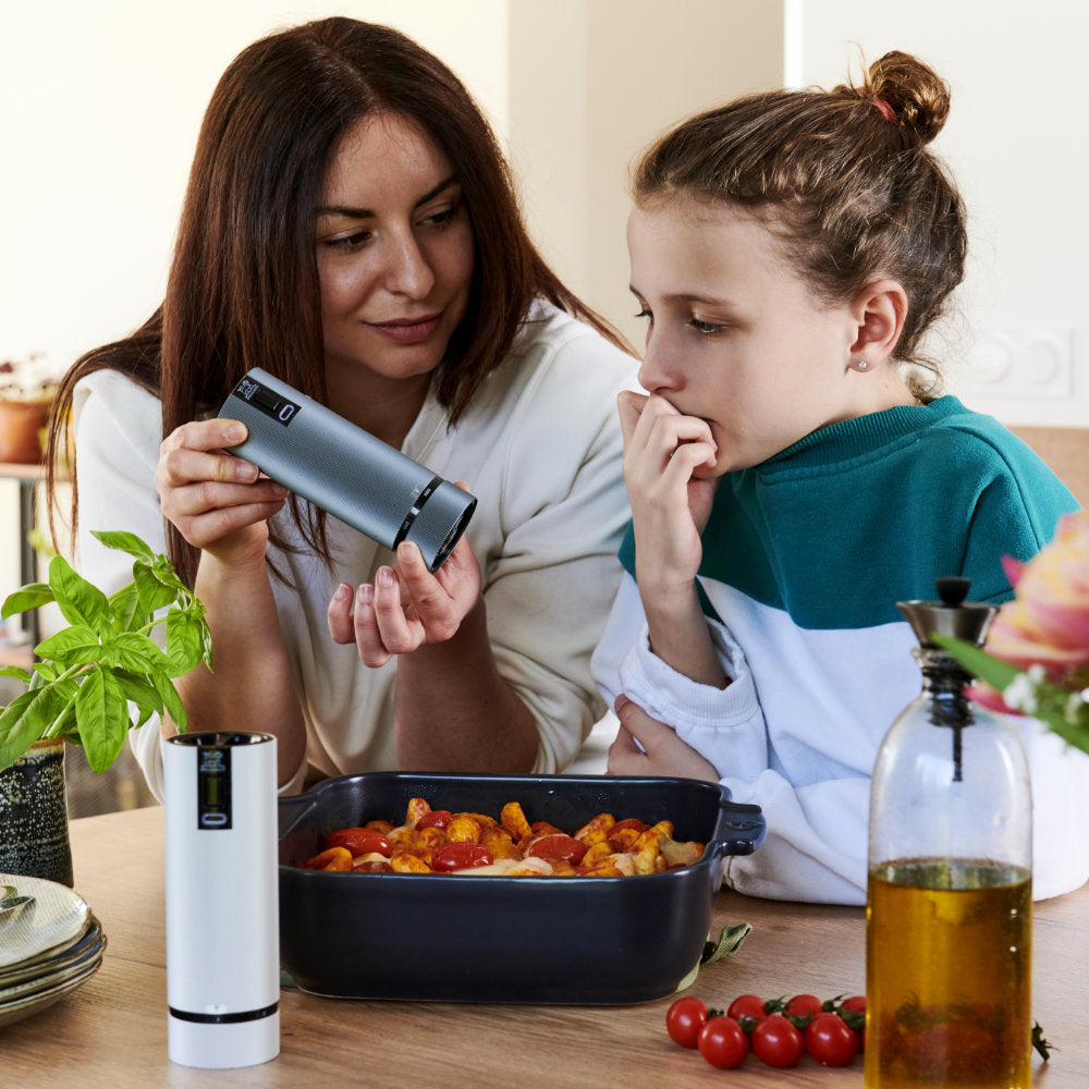 Peugeot Line Duo 6" Electric Salt and Pepper Mill Set Selecting Grind