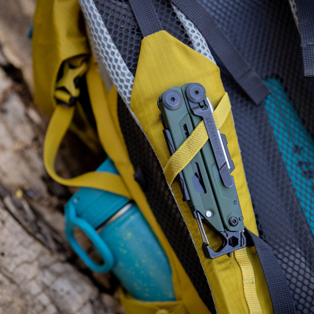 Leatherman Signal Green Topo Pliers Multi-tool with Sturdy Clip