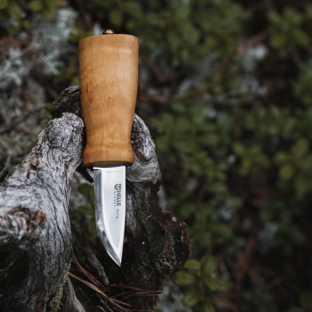 Helle Nying Outdoor Knife with Leather Sheath Outdoors