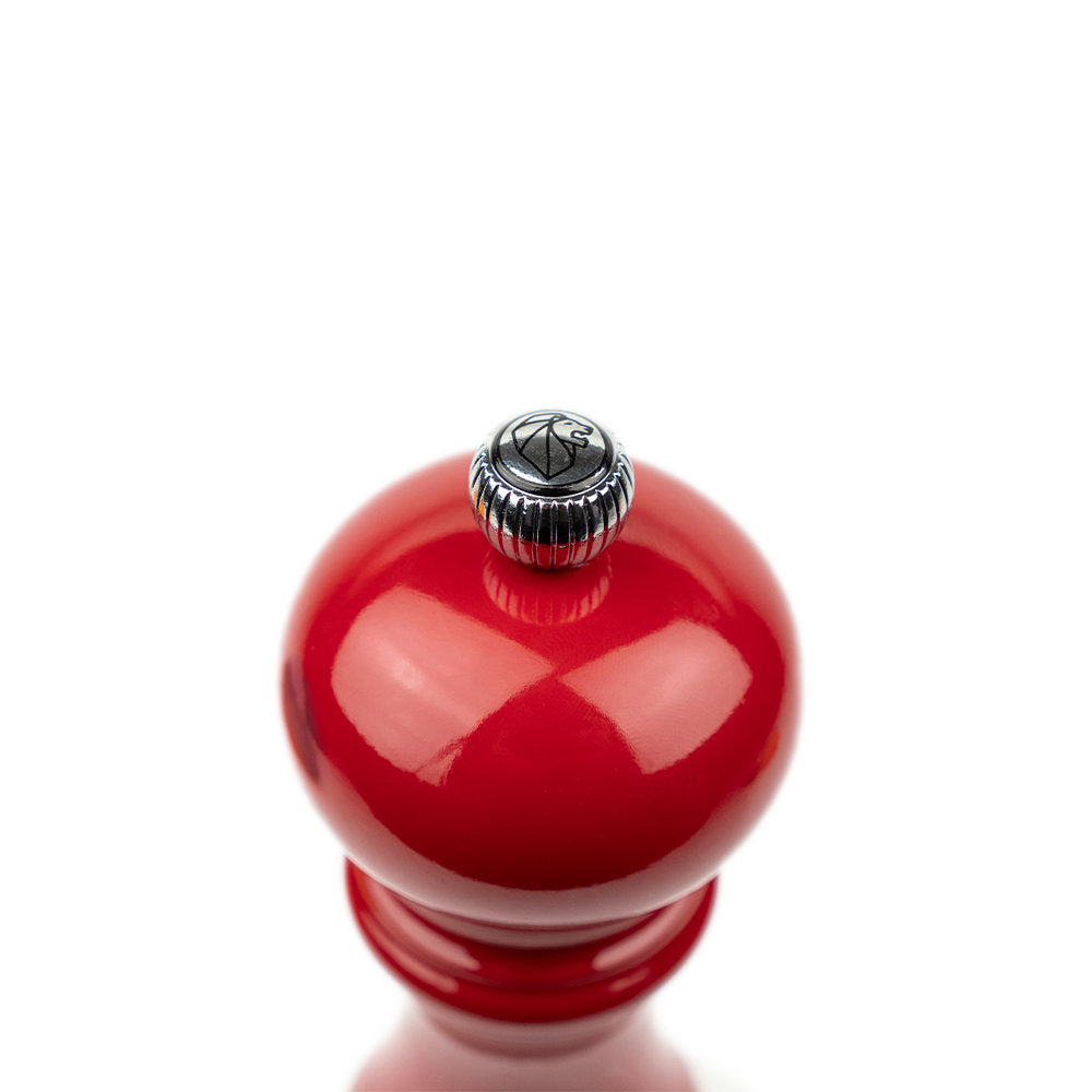 Peugeot 7" Paris u'Select Lacquer Pepper Mill Crown Close-up