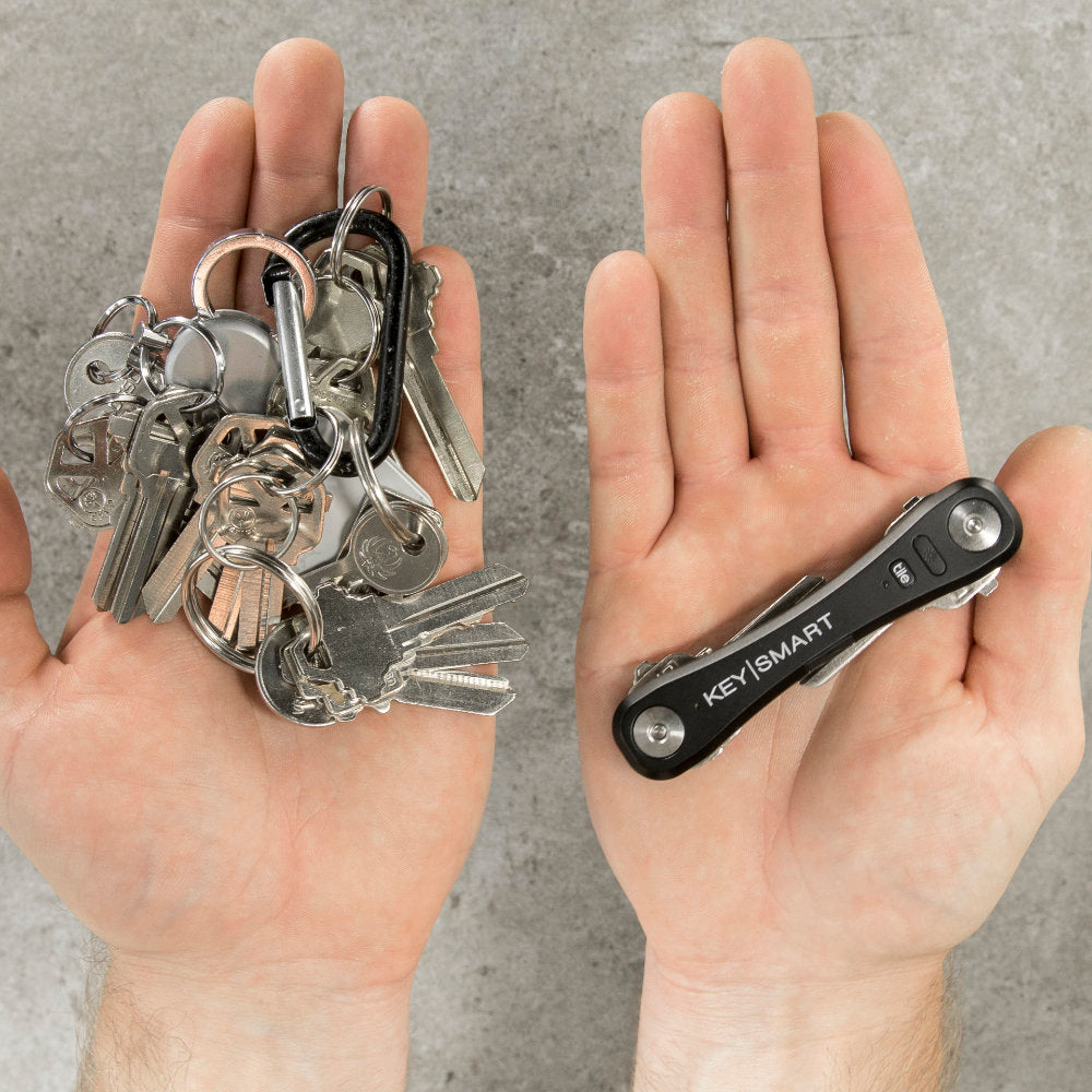 Titanium Keychain Minimalist Pocket-Sized Key Holder Key Organizer