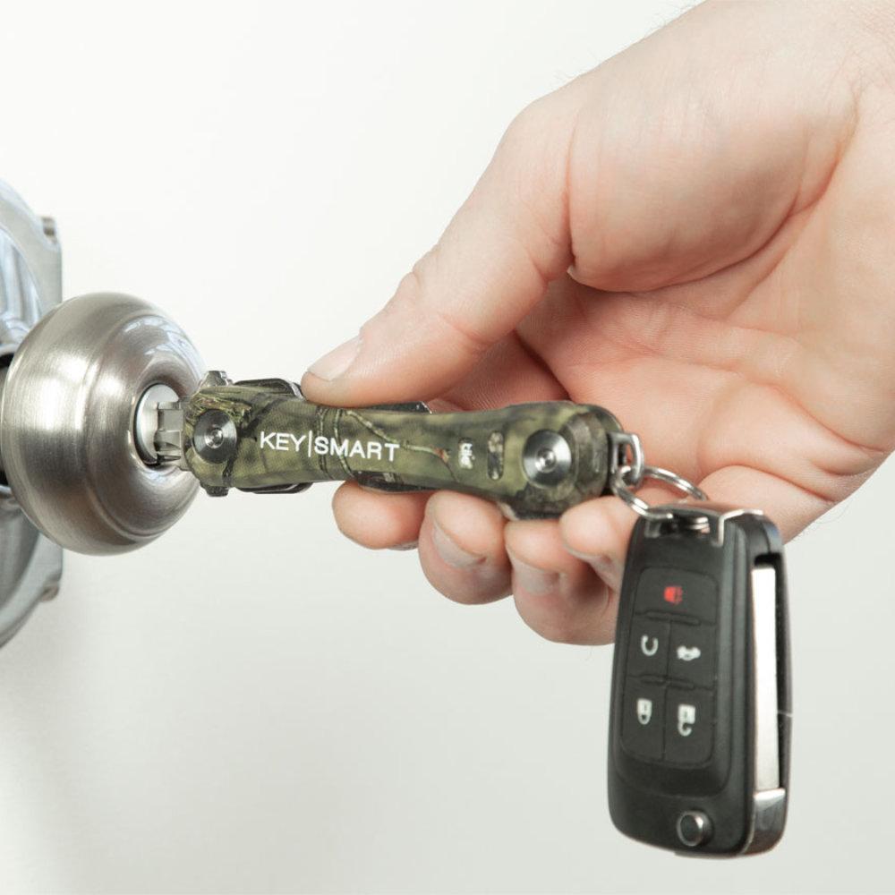 KeySmart Pro Mossy Oak Camo Compact Key Holder Make it Easy to Find the Right Key
