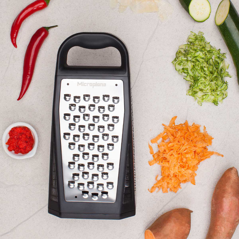 Microplane Elite Box Grater with Grated Foods