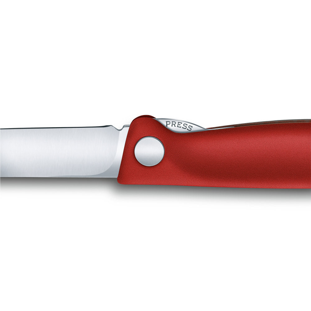 Swiss Classic 4.3-inch Foldable Paring Knife Liner Lock Close-up