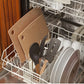Epicurean Kitchen Series 8" x 6" Cutting Board - Natural is dishwasher safe