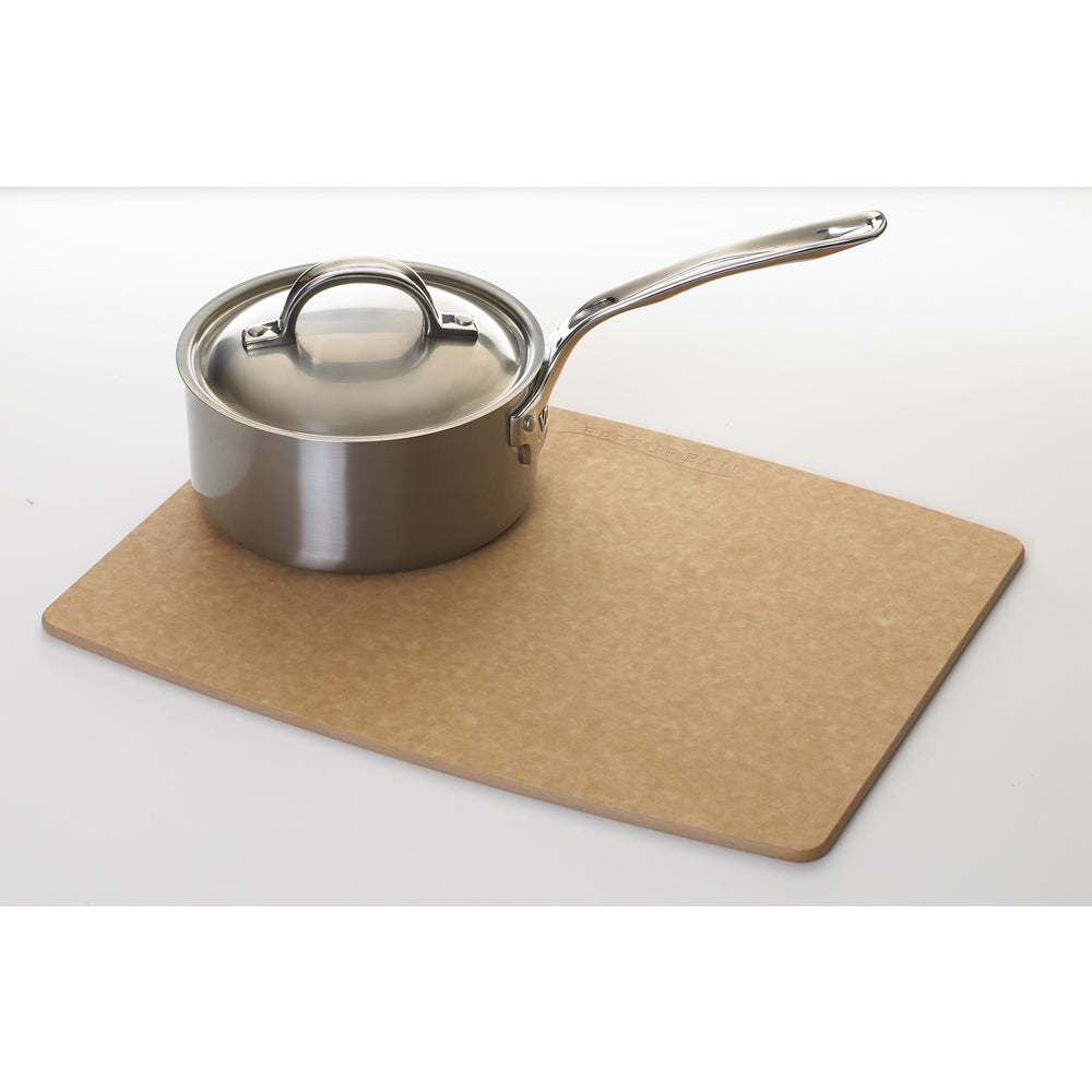 Epicurean Kitchen Series 15" x 11" Cutting Board keeps your counterspace cool